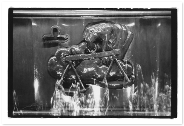 Andrew W. Mellon Memorial Fountain, Libra, Sidney Waugh, Washington, DC