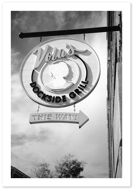 Vola's Dockside Grill, Alexandria, VA